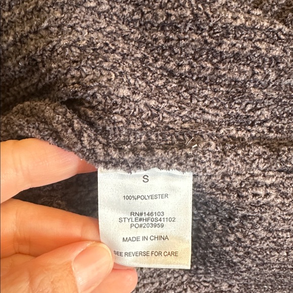 Soft cardigan sweater small - Picture 7 of 8